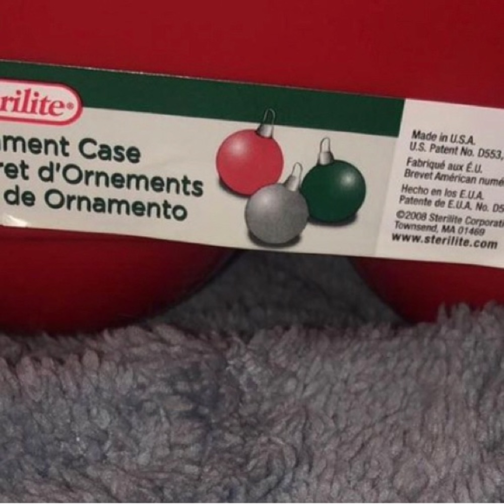 Nice Sterilite holds 20 Christmas Ornament Case Storage Container red